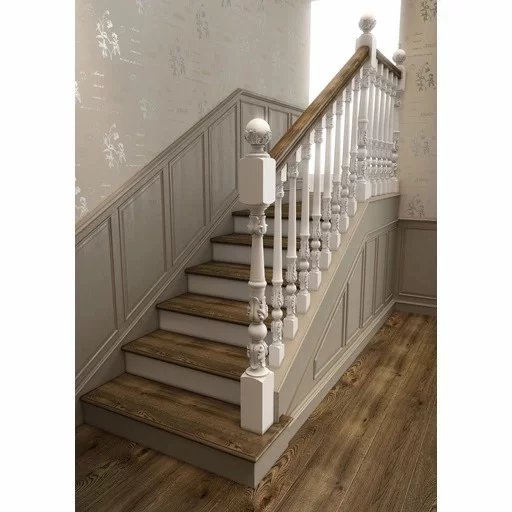 UNFINISHED ANTIQUE STYLE WOODEN CARVED NEWEL POST