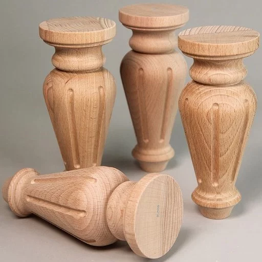 Rounded furniture feet turned and fluted from hardwood (1 PC)