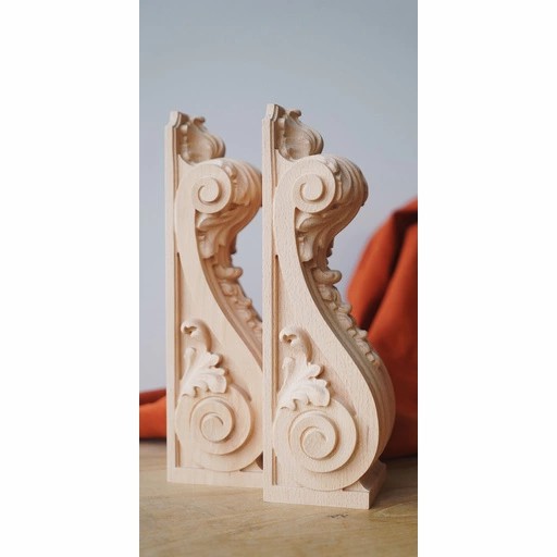 Ornate corbel scroll from oak with acanthus leaf